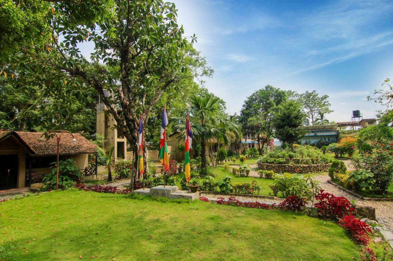 Chitwan Tiger Camp Otel Sauraha Dış mekan fotoğraf